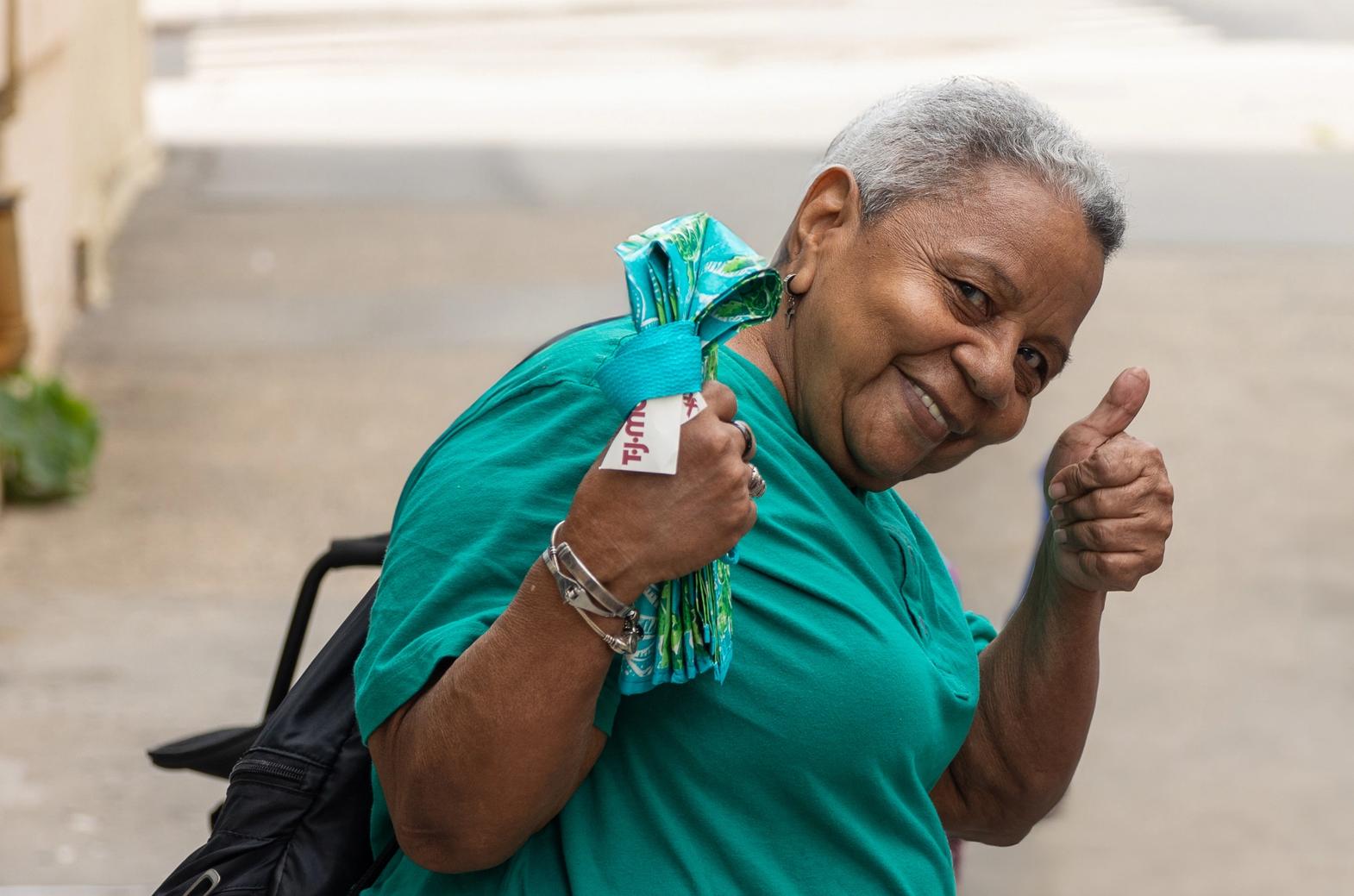 WSCAH customer making a thumbs up
