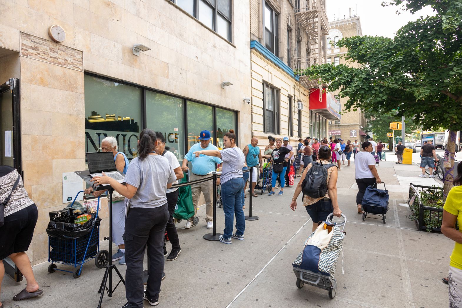 Line at a WSCAH partner distribution